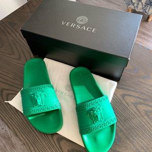 Versace Slides